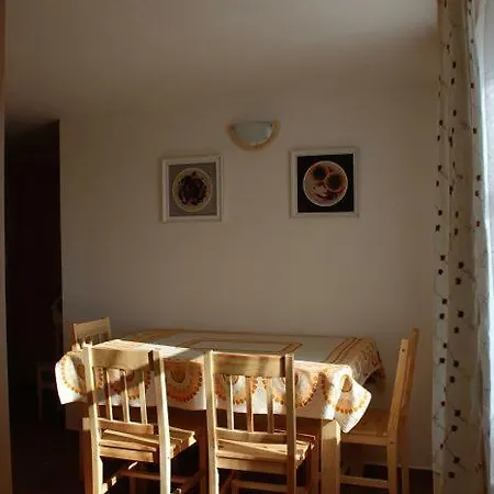 Domecek Nad Sklepy